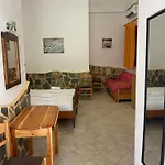 Delfinia Apartament