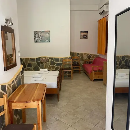 Delfinia Apartment