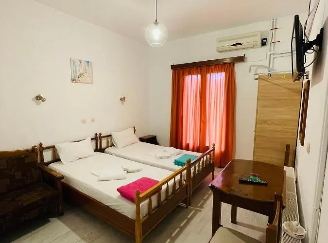 Апартаменты Delfinia Платаньяс