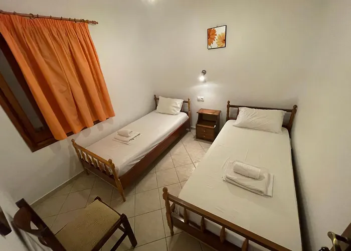 Delfinia Апартаменты